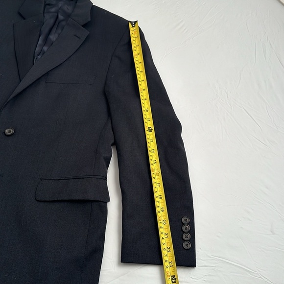 Ralph Lauren dark gray lightweight wool suit - Picture 7 of 14